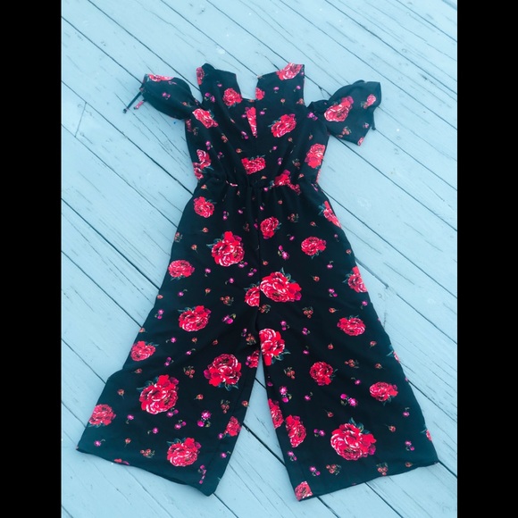 Xhilaration Pants - 3/$30 NWT🏷Xhilaration Floral Romper XS